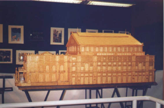 2000 Facultad de Arquitectura Diseño y Urbanismo